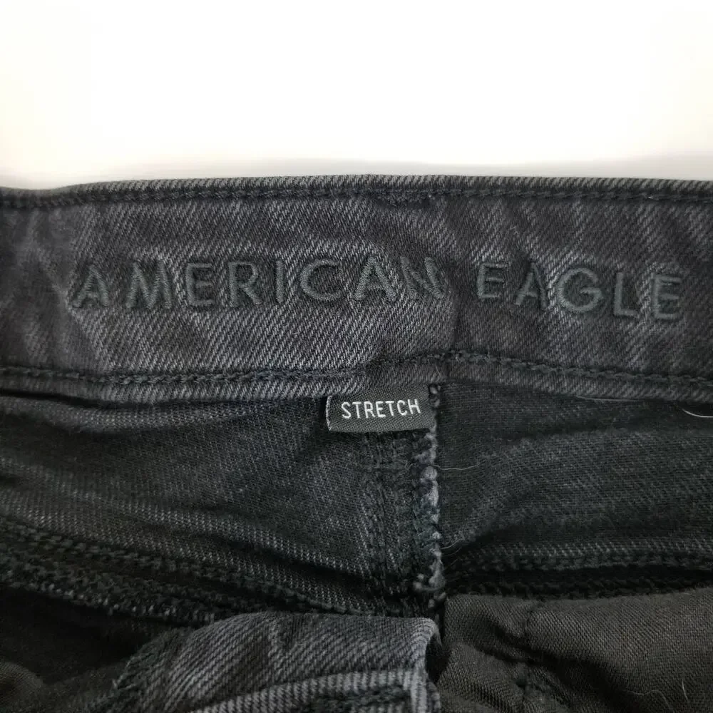 American Eagle Outfitters High Rise Distressed Mom Shorts Black Size 0